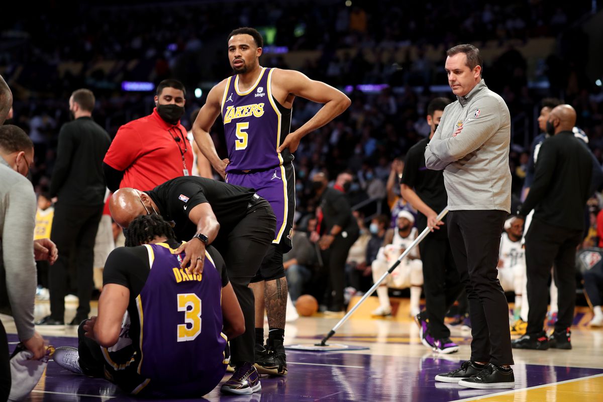 Anthony Davis Eye Injury