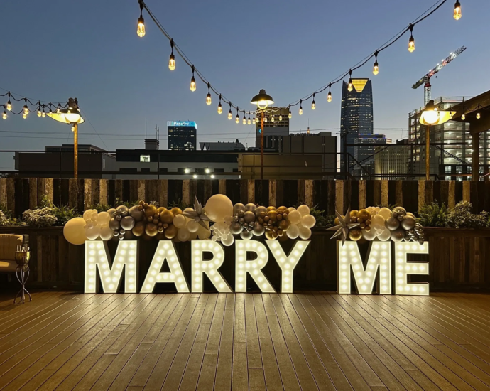 marquee letter lights