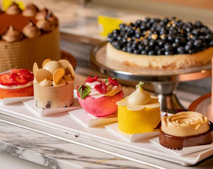 Online cakes in Delhi