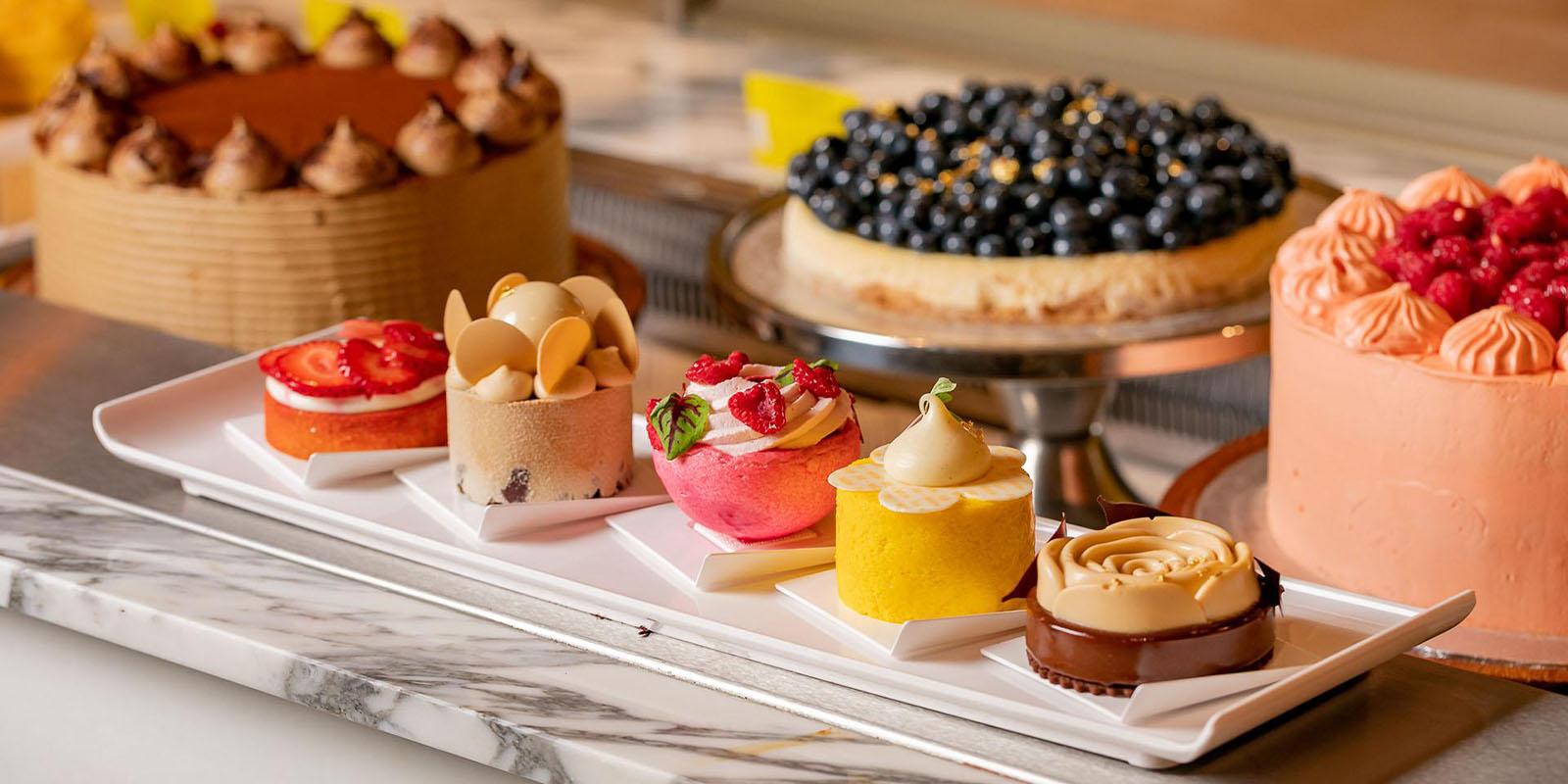 Online cakes in Delhi