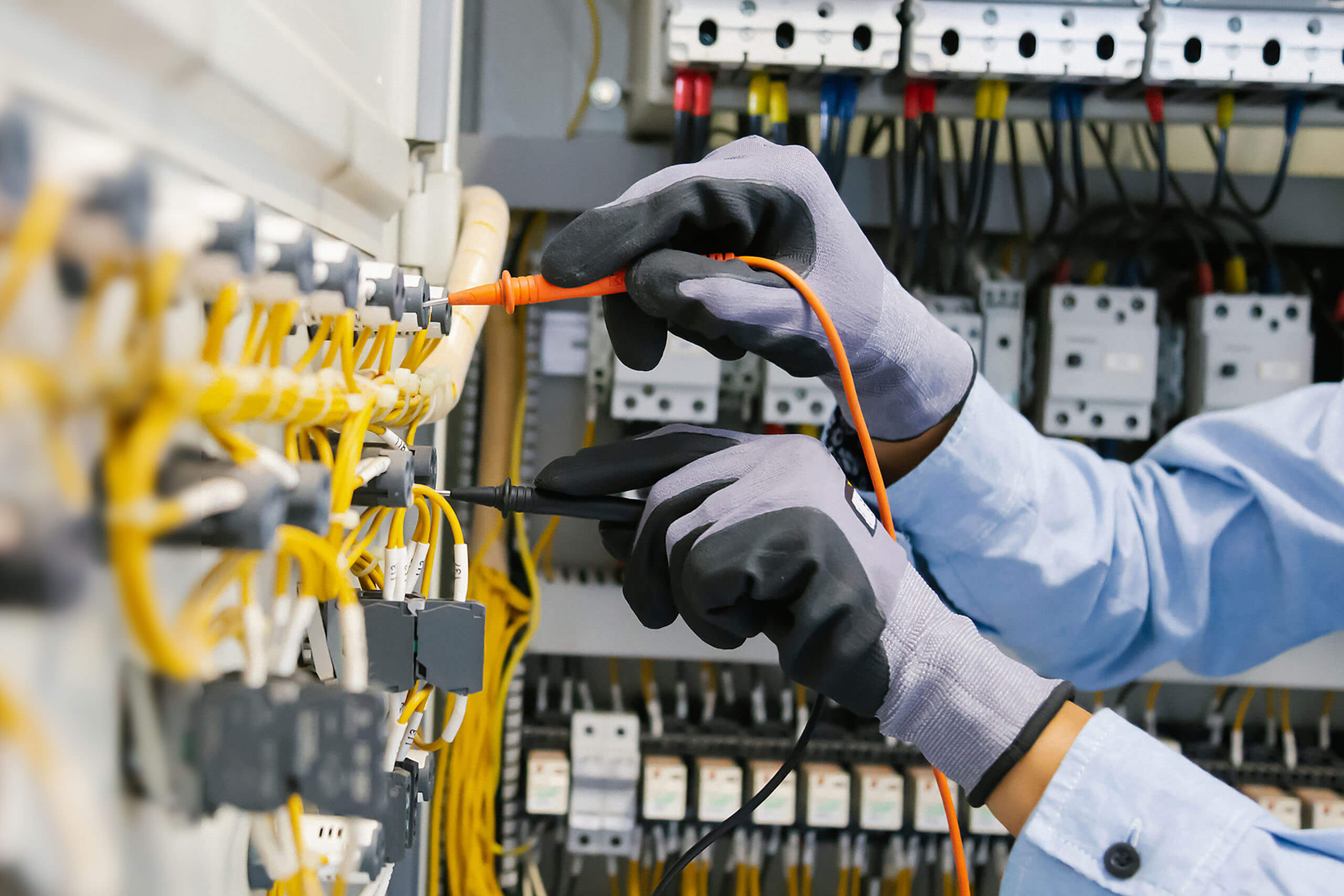 electrical contractor