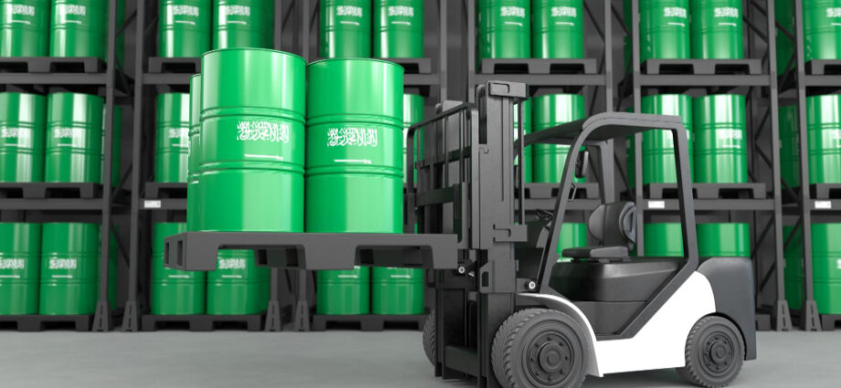 Electric pallet stackers